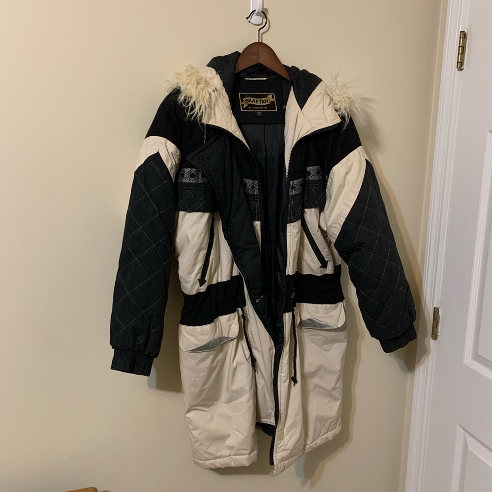 BRAETAN Coat with detachable Mongolian Lamb Fur around hood, size Medium